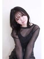 たさわ堂エンネ(enne)&nbsp;抜け感シースルーバング／上品ツヤ感ミディアム／