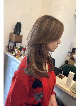 シールドヘアー 沖縄 新都心(C'LD Hair) ハイライト◇フォギーベージュ/レイヤーカット