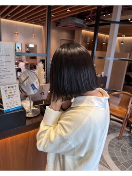 ニコ(NICO) 切りっぱなしボブ0412