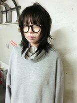 ノラ シブヤ(NORA)&nbsp;★シャギーレイヤーウルフカットミディアムレイヤー黒髪ウルフ