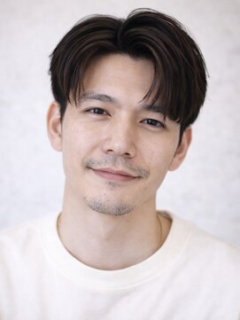 メイキー メンズ 本厚木(MA-IKI) メンズかきあげセンターパートビジネス眉カット/メイキー本厚木