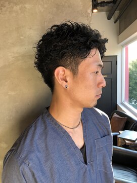 グロウム バイ アフェクト(glowm by AFFECT) ワイルド系ランダムパーマ