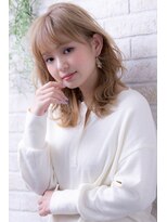 ヘアーアートシフォン 川口東口店(hair art chiffon) ミルフィーユグラデ、ホワイトブロンドのくびれセミディ【川口】