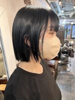 トロニー(TLONY) 切りっぱなしボブ ブルーブラック stylist/miaki