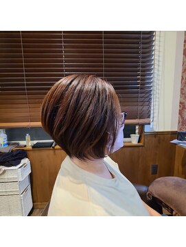 ムートル(Mu-tol) 脱白髪染め　ショートボブ