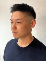ベリーショート　フェードカット　ショートレイヤー　黒髪