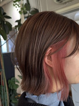 タオ(tao) 耳周りピンク×ブラウン