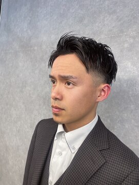 メンズサロン キング 梅田店(Men’s salon K!ng) 波巻きツイストスパイラルパーマ/フェザーパーマ/眉毛/メンズ