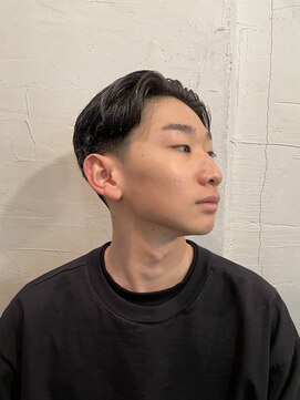 ビーバイエイトジェンツ(Bee by EIGHT GENTS) スペインカール/韓国マッシュ/スパイキーショート/南堀江