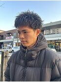 ツイストピンパーマメンズショートスパイキーショート眉毛カット