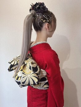 美容室 杏樹の写真/成人式の着付けもお任せ♪和装・振袖レンタル可◎記念日や特別の日にはお呼ばれスタイルのヘアセットも☆