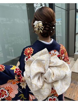 大阪　顔合わせで人気　きっちり和装ヘア