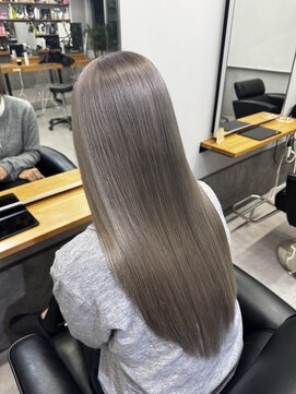 レブ 四条烏丸(Reb,) 美髪ハイトーン