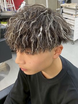 ダズルヘアラッシュ(DAZZLE hair RUSH) 名古屋ホワイトメッシュメンズハイライトパーマツイストパーマ◆