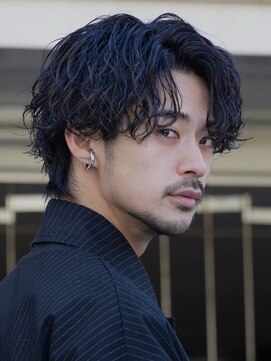 レタッチバイフィフス(RETOUCH by fifth) 原宿ツイストスパイラルパーマメンズカットセンターパート緩め