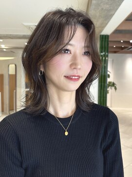 くびれミディアムレイヤー