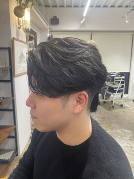 センターパート/フェザーパーマ/ニュアンスパーマ/毛流れ