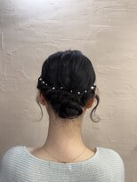 メゾンドムニ 恵比寿(Maison de MUNi) パールが可愛いアップスタイル
