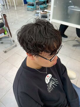 リーチェ(ReCHE by CAPA(旧:CAPA茅ヶ崎店)) メガネに似合う無造作パーマおしゃれマッシュで柔らかな雰囲気に