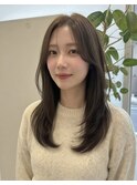 オリーブベージュ×レイヤーカット