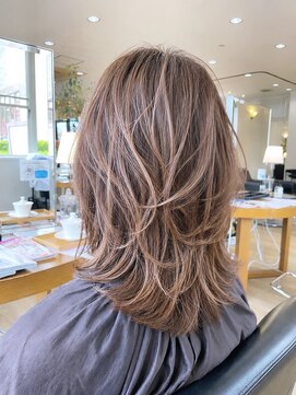 ユウ 香久山店(U) 【Uhair】無造作ミディアムレイヤー