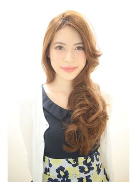 松本平太郎美容室 大宮店 ふんわりゆるカール×20代