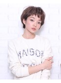 ショートボブ
