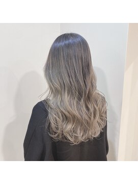 ラべリー 池袋(LOVELEY) ハイライトグレージュ　バレイヤージュ　【池袋】