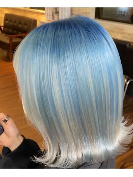 フィリア 東口店(Filea) Blue Roots inner White