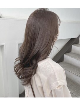 エキップクーラージュグラン 大人カジュアルゆるふわグレージュ