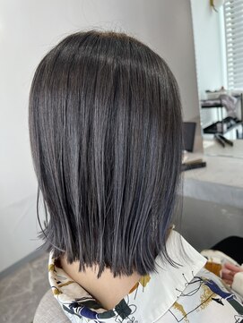 ラビス 浦和(Lovis) 美髪/ネビージュ/大人かわいい/透明感ショート[浦和]