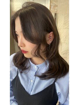 リリー(Lilley) 天神韓国ヘア×透明感カラー×ヘアカラー