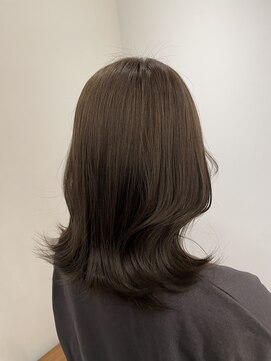 リリアーナ(LILIANA) ミディアムボブ 韓国ヘア くびれカット レイヤーカット 髪質改善