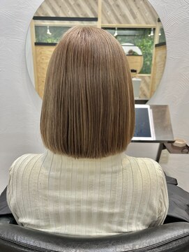 エヌ 北千住(N) ダブルカラー×ベージュ