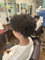 ジョーダン ヘアーワークス(JohDan hair works) 刈り上げアップバング