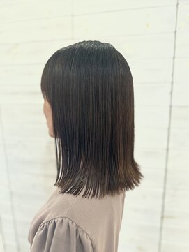 シャイン(Shine) タッセルボブ