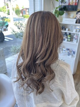 ルシードスタイル　ムースユイット(LUCIDO STYLE mousse8) お洒落度UP！レディースハイライト