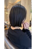 切りっぱなしボブ