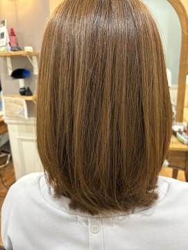 ビューティースペースラルジュヘアー(Beauty Space Large hair) 重めミディアムボブ