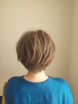 ハピネス(Happiness) オトナ女性＊ショートヘア