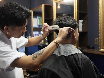 KINGSMAN TOKYO　三鷹店