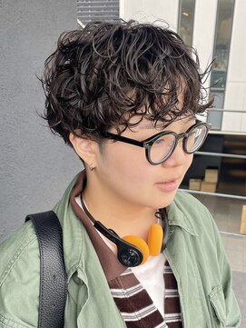 ナループロアボタン(Nalu pu loa BOTAN) 刈り上げショートパーマ