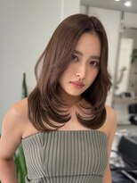 ヨロ 渋谷(YOLO) 韓国ヘアーハッシュカットレイヤーカットハイライトカラー