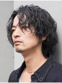 原宿ツイストスパイラルパーマメンズカットセンターパート緩め