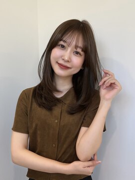 ノイ 銀座(noi) 顔周りレイヤーカットべージュカラーくびれレイヤーカット