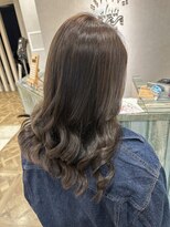 エルア(elua) グレージュカラー