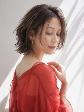アッシュ 学芸大学店(Ash) ミディアムレイヤー/大人女性/ベージュアッシュ/脱白髪染め