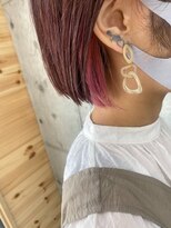 カフネ ジュントス ヨロ(Cafune' juntos YOLO)&nbsp;ミニボブ　インナーカラー　コーラルピンク