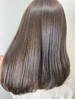 シェノン 梅田(CHAINON)&nbsp;小顔カット×酸性縮毛矯正×ミルクティーベージュ