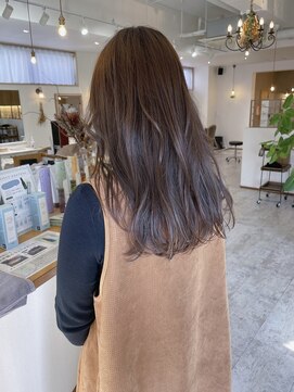 アクシュ(aqush) カーキベージュ